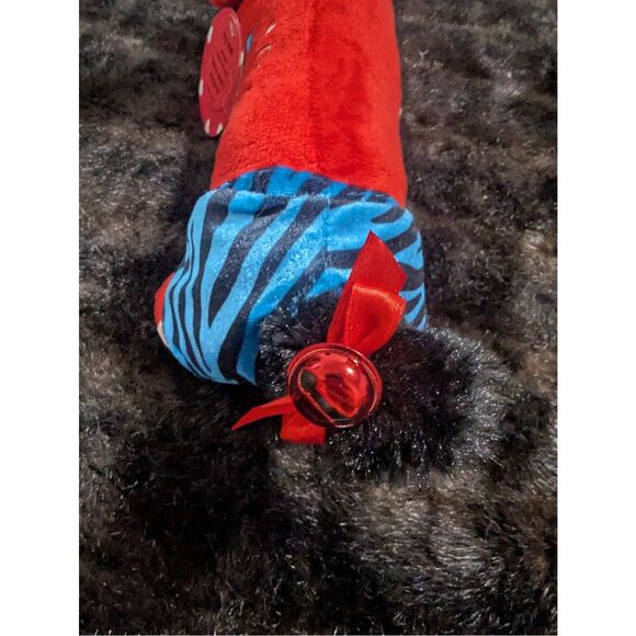 NWT Singing "Sexy and I Know It" Red Black Puppy Dog Flapping Ears Wiggley Tail - Picture 5 of 5